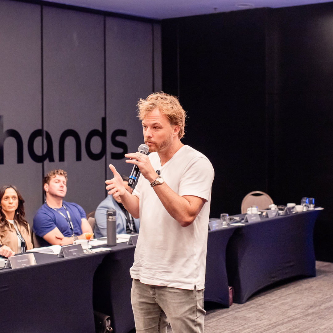 Leo Montesanto - Founder da Coffee ++ - Mentor allhands