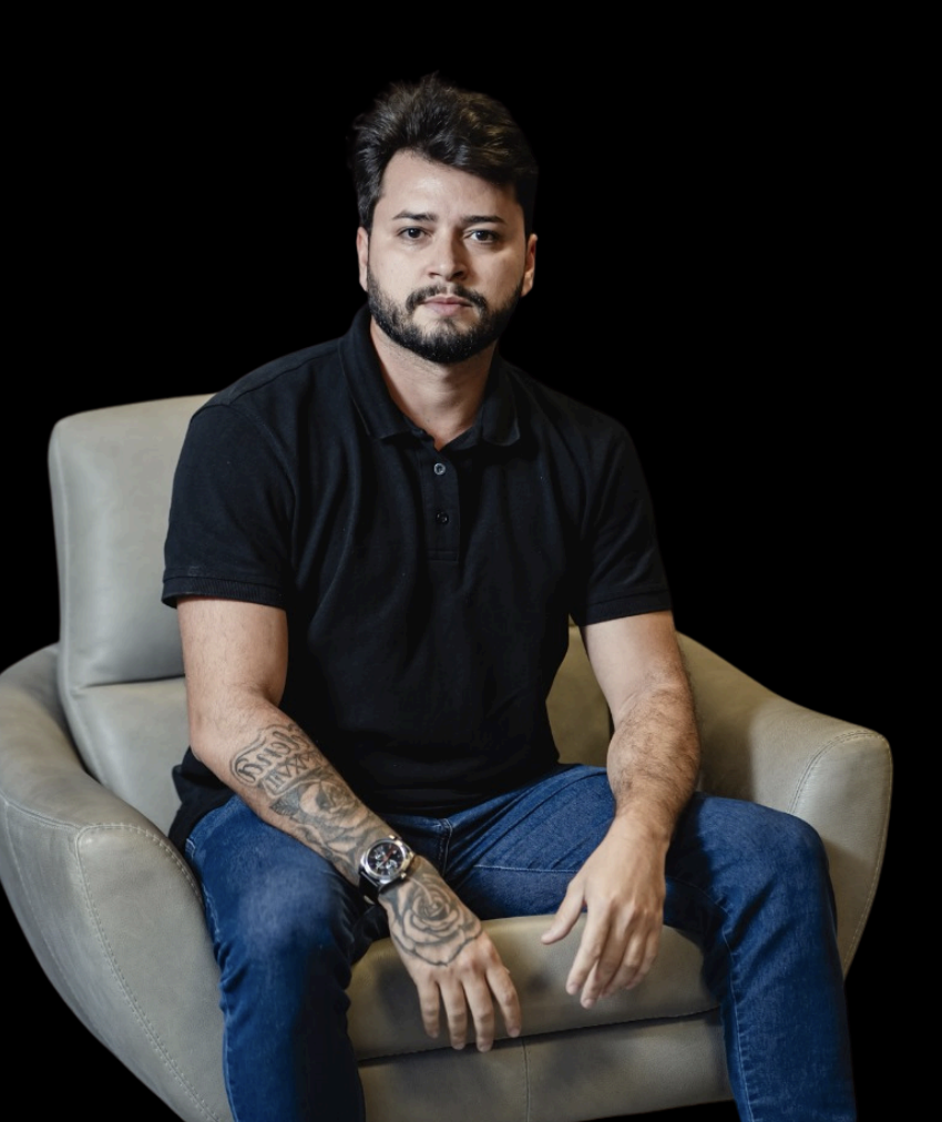 Dimmis Ferreira, 39 anos - Founder e Líder da empresa Uai Chegou! - Depoimento allhands